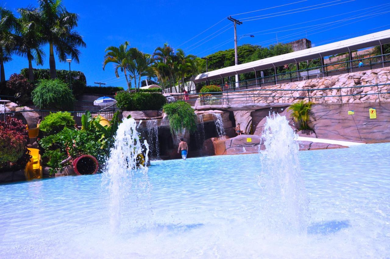 Villas Diroma Com Um Dia No Acqua Park, Splash E Slide Caldas Novas Buitenkant foto